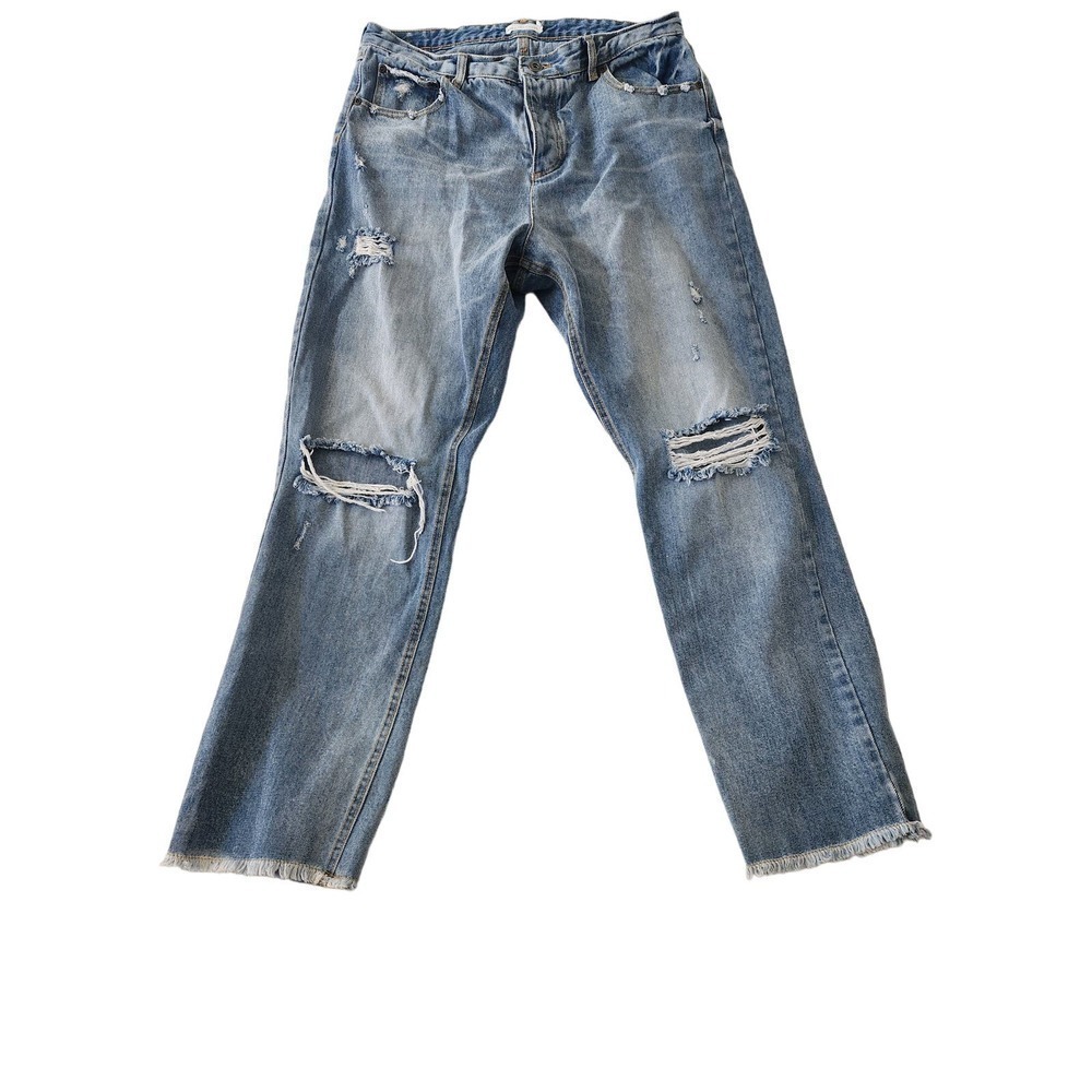 Avec Les Filles Med Wash Distressed Straight Leg Sz 31 button fly beach boho